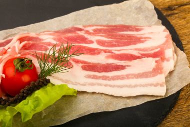 Ham pastırma dereotu hizmet