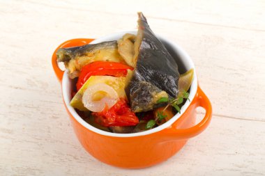 Buharda pişmiş sebzeler.