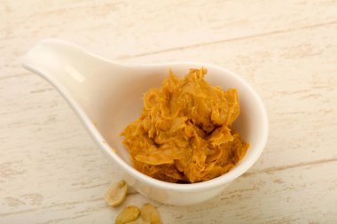 Fındık fıstık ezmesi