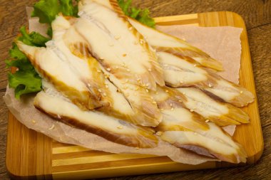 Yılan balığı sashimi gemide