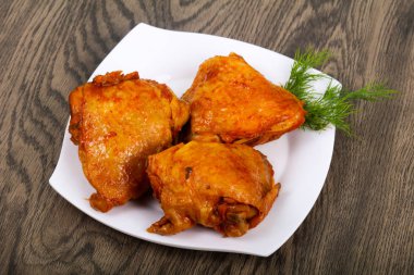 kavrulmuş tavuk uyluk