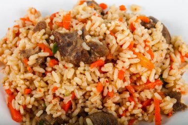 Et ve havuç ile Plov 