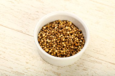 Kişniş tohumu yığın kase