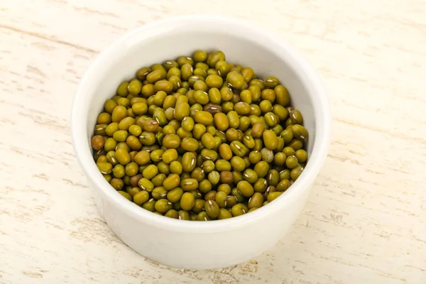 Tazón Frijoles Verdes Secos Sobre Fondo Madera —  Fotos de Stock