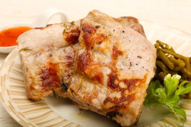 kavrulmuş yedek kaburga