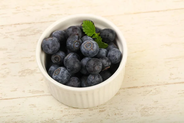 Blueberry heap in bowl — Stock Photo, Image