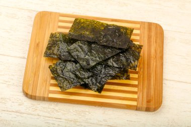 Gevrek Nori yaprak