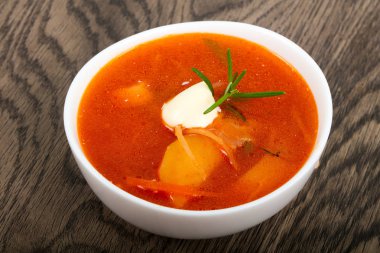 Rus Borcsh çorba ahşap arka plan üzerinde