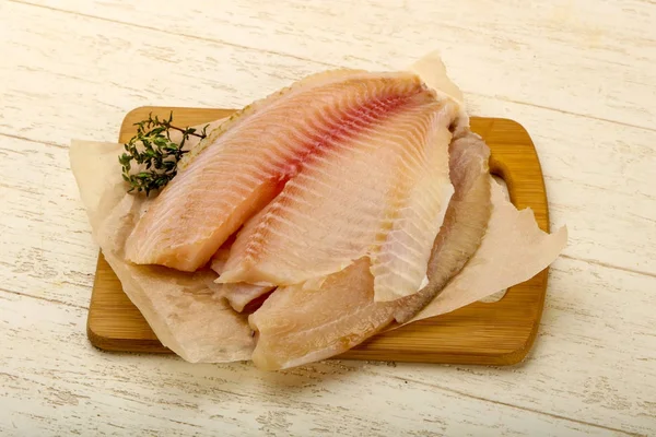 Tilapia Filet Bereit Zum Kochen Über Holzhintergrund — Stockfoto