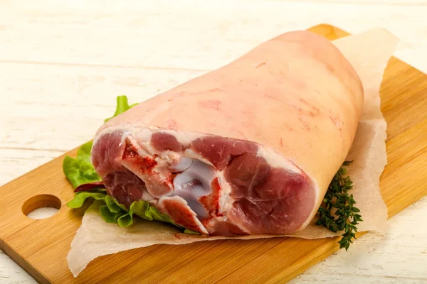 Rohes Fett Schweineknie Bereit Zum Kochen Holz Schneidebrett Hintergrund — Stockfoto