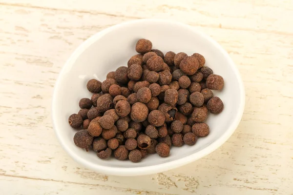 Pepper Corn Heap Skål Över Trä Bakgrund — Stockfoto