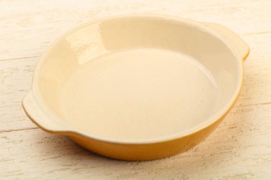 Ev için boş tabak ya da ahşap masa arka plan üzerinde Restoran