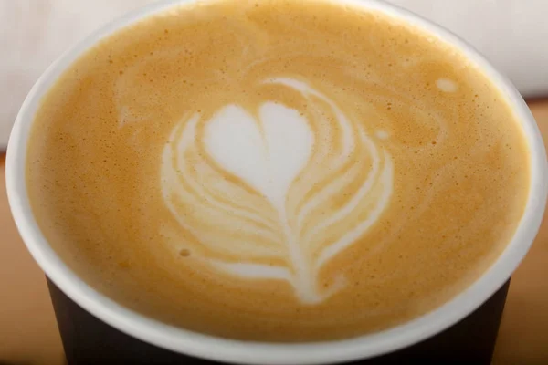 Bílý Šálek Kávy Cappuccino Smažené Kávová Zrna — Stock fotografie