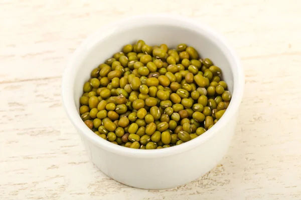 Tazón Frijoles Verdes Secos Sobre Fondo Madera —  Fotos de Stock