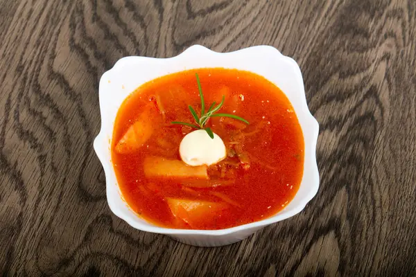 Rus Borcsh çorba ahşap arka plan üzerinde