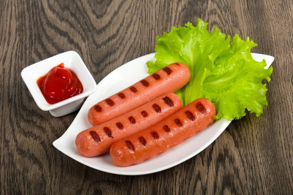 Grilled Sausages Salad Ketchup Wooden Background — Stock Photo, Image