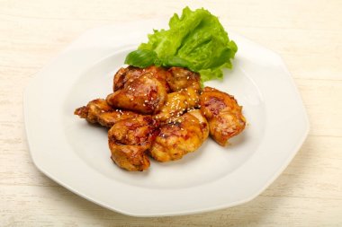 Susam Teriyaki uyluk