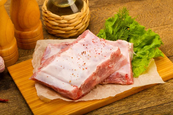 Rohe Schweinerippchen Bereit Zum Kochen Mit Gewürzen — Stockfoto