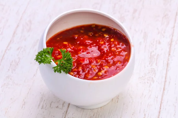 Saus Pedas Chili Dalam Mangkuk — Stok Foto