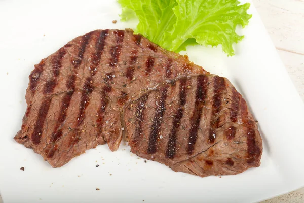 Steak Bœuf Grillé Avec Sauce Thym — Photo