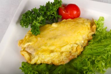 Peynirli fırında tavuk göğsü