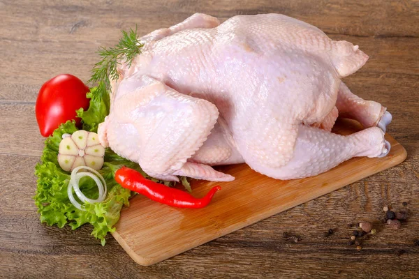 Pollo Crudo Para Cocinar Sobre Fondo Madera —  Fotos de Stock