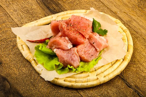 Trozos Cerdo Crudos Con Pimienta Sal Listos Para Cocinar —  Fotos de Stock