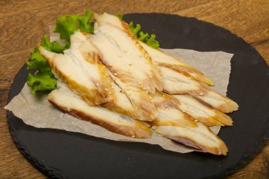 Yılan balığı sashimi yönetim kurulu