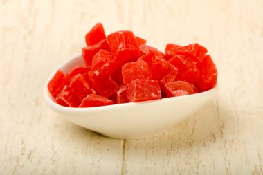 Kuru papaya yığın ahşap arka plan üzerinde