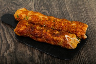 Soğanlı ve maydanozlu tavuk Kofta.