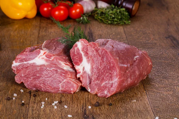 Carne Maiale Cruda Sfondo Legno — Foto Stock