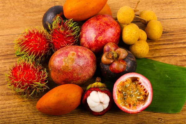 Mélange Fruits Tropicaux Fruits Passion Longan Mangoustan Rombutan — Photo