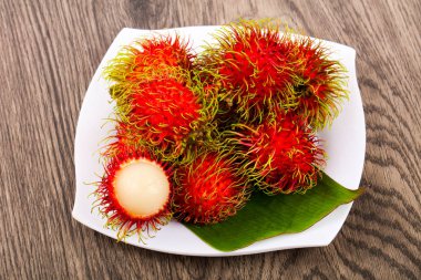 Taze Olgun tatlı Rambutan yığın - Asya meyve
