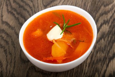 Rus Borcsh çorba ahşap arka plan üzerinde