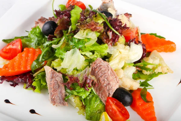 Tuna Salad Vegetables — Stock Photo, Image