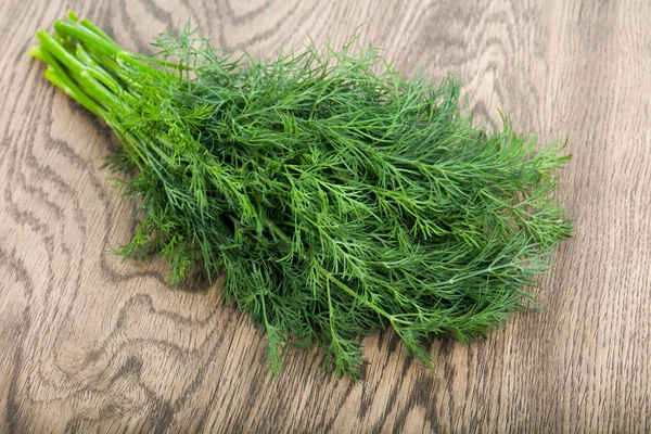 Rohe Schweineschnitzel Über Hölzernen Hintergrund — Stockfoto