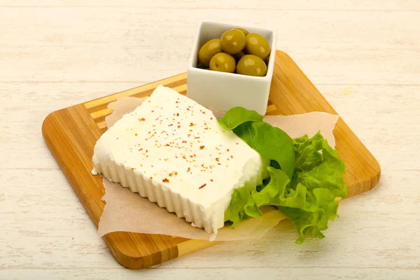 Formaggio Feta Con Olive — Foto Stock