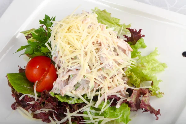 Salat Mit Schinken Und Parmesan — Stockfoto