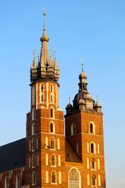 Edificio Histórico Bajo Cielo Azul Antiguo Castillo Cracovia — Foto de Stock
