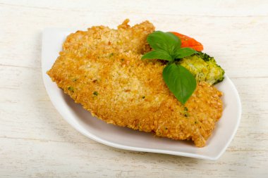 Susam ve haşlanmış sebzeler ile tavuk