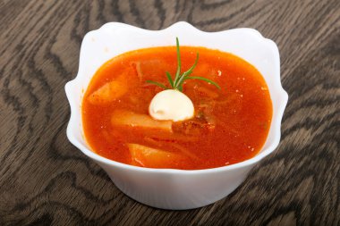 Rus Borcsh çorba ahşap arka plan üzerinde