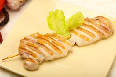 Kemiksiz ızgara tavuk uyluk