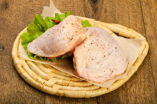 Raw Chicken Thigh Spices Ready Cooking — Stock Photo, Image