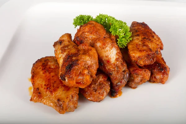 Ayam Panggang Sayap Piring Putih — Stok Foto