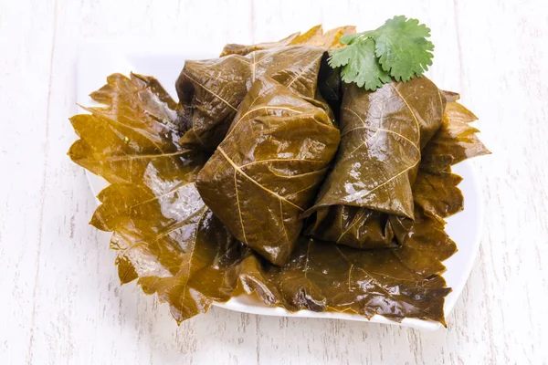 Beyaz geleneksel dolma etli