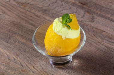 Nane limon dondurma servis