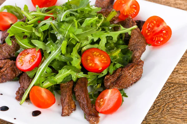 Beef Ruccola Tomatoes — Stock Photo, Image