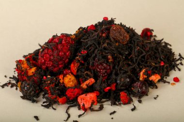 Aroma çay yığın meyve, meyveler ve otlar ile