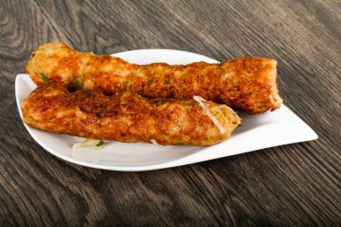 Soğanlı ve maydanozlu tavuk Kofta.