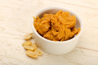 Fındık fıstık ezmesi